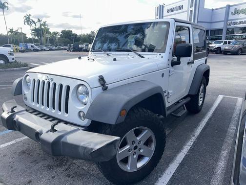 2016 Jeep Wrangler Sport