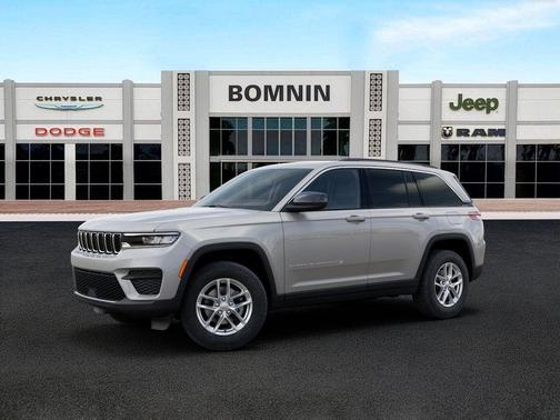 Silver Zynith 2026 Jeep Grand Cherokee Laredo X