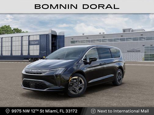 Diamond 2027 Chrysler Pacifica LIMITED