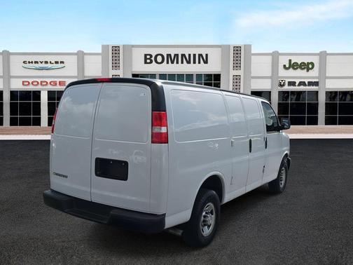 2021 Chevrolet Express 2500 Work Van