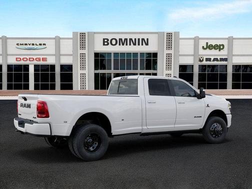 Bright White Clearcoat 2026 RAM 3500 Laramie