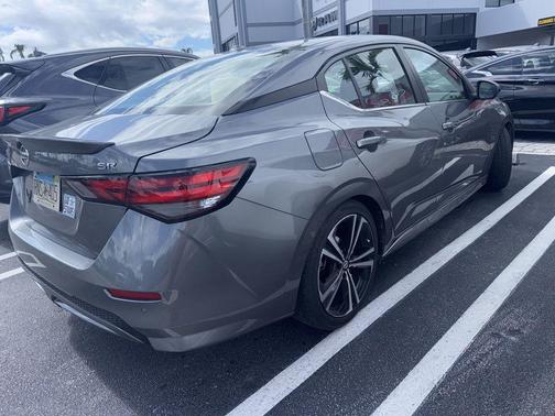2021 Nissan Sentra SR