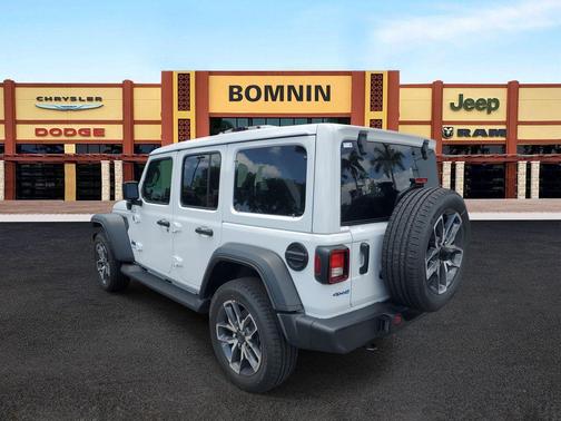 2025 Jeep Wrangler 4xe Sport