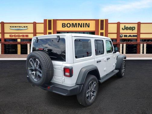 2025 Jeep Wrangler 4xe Sport
