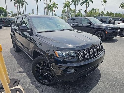 2020 Jeep Grand Cherokee Altitude