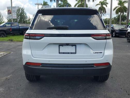 2025 Jeep Grand Cherokee Limited
