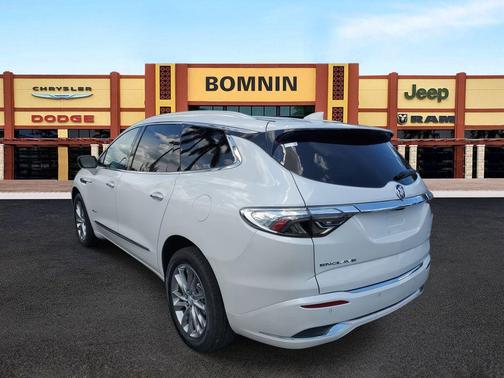 2022 Buick Enclave Avenir