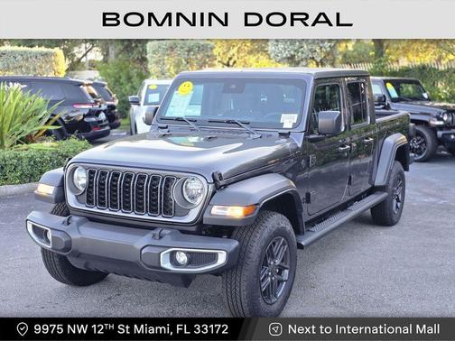 2025 Jeep Gladiator Sport