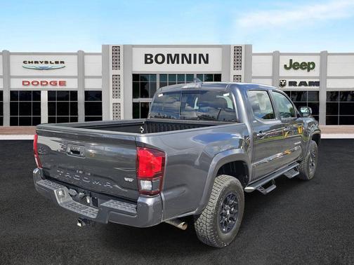 2022 Toyota Tacoma SR5