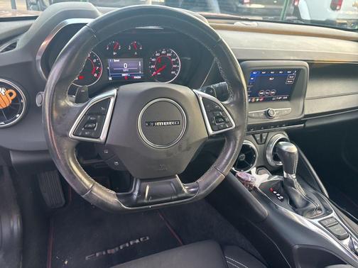 2021 Chevrolet Camaro 1LS