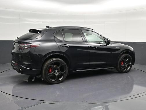 2024 Alfa Romeo Stelvio Veloce