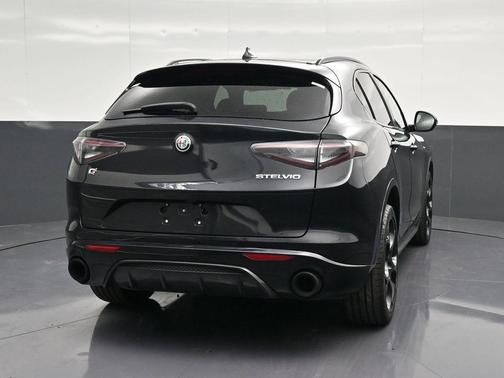 2024 Alfa Romeo Stelvio Veloce