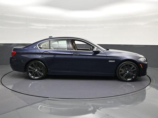 Imperial Blue Metallic 2014 BMW 528 i