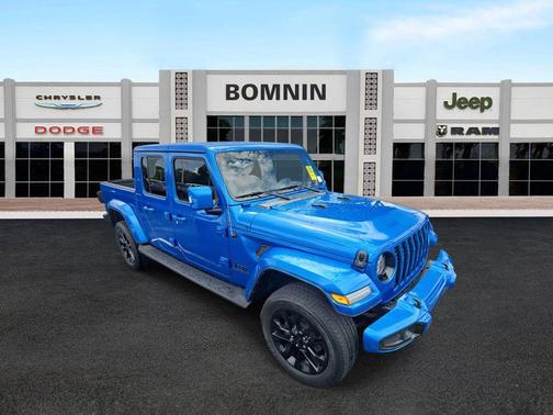 2022 Jeep Gladiator Overland
