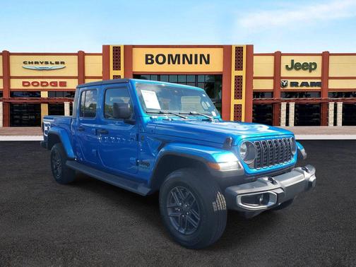 2024 Jeep Gladiator Sport