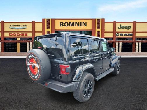 2025 Jeep Wrangler 4xe Sahara