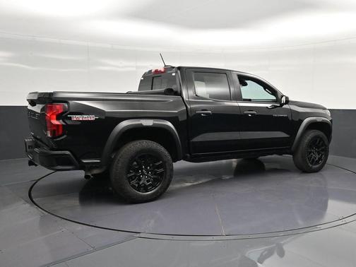 Black 2024 Chevrolet Colorado Trail Boss