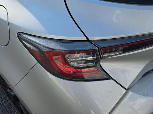 2020 Toyota Corolla Hatchback SE