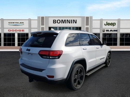 2019 Jeep Grand Cherokee Laredo
