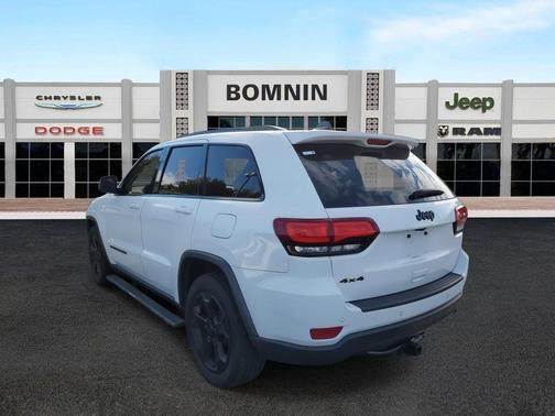 2019 Jeep Grand Cherokee Laredo