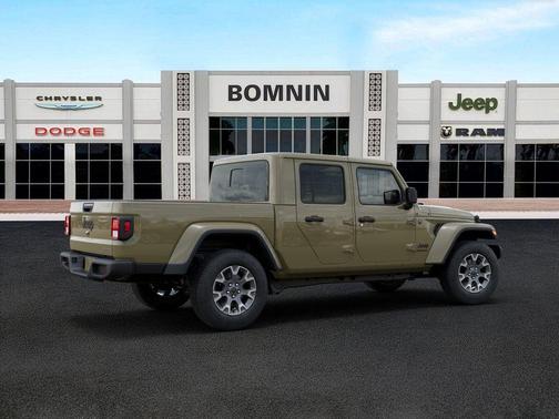 Sahara Beige 2026 Jeep Gladiator Sport