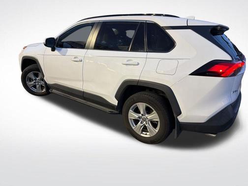 Super White 2021 Toyota RAV4 XLE