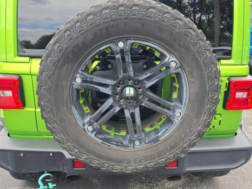 2019 Jeep Wrangler Unlimited Sahara