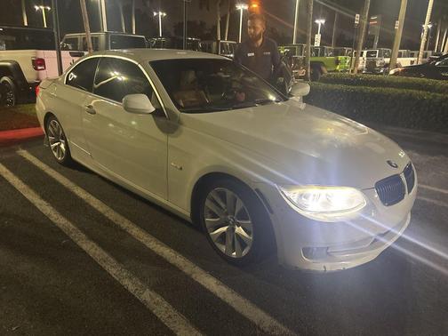 2011 BMW 328 i