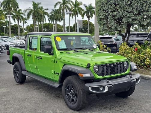 2025 Jeep Gladiator Sport
