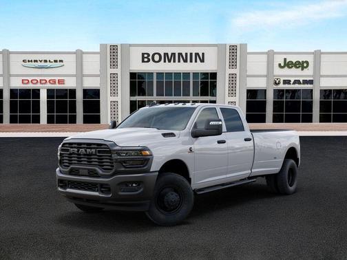 Bright White Clearcoat 2026 RAM 3500 Tradesman