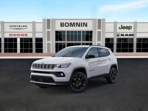 Bright White Clearcoat 2026 Jeep Compass Latitude