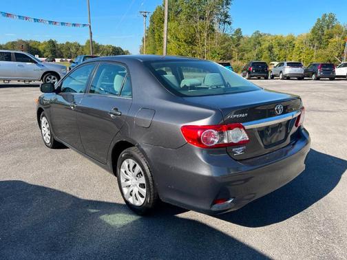 2013 Toyota Corolla LE