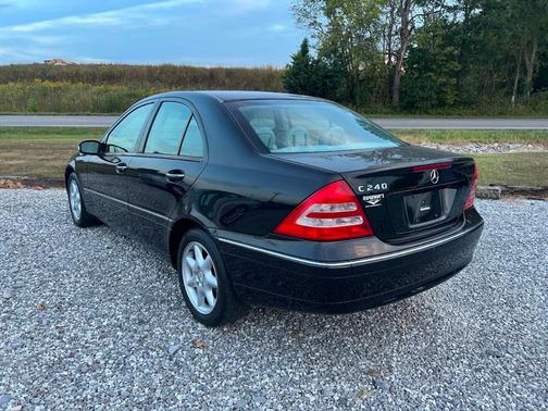 2004 Mercedes-Benz C-Class C 240