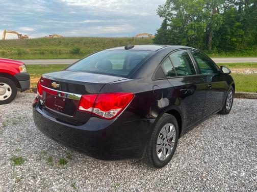 Black 2015 Chevrolet Cruze LS