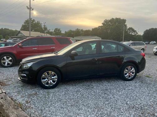 Black 2015 Chevrolet Cruze LS