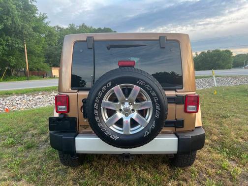 Brown 2015 Jeep Wrangler Unlimited Sahara