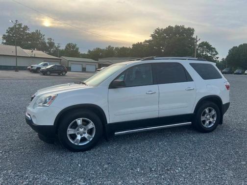 White 2012 GMC Acadia SLE
