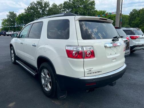 White 2012 GMC Acadia SLE