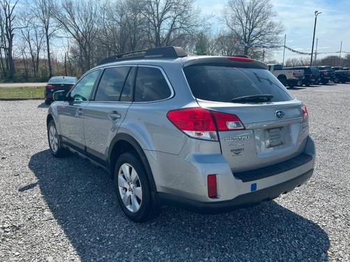 2011 Subaru Outback 2.5i Premium