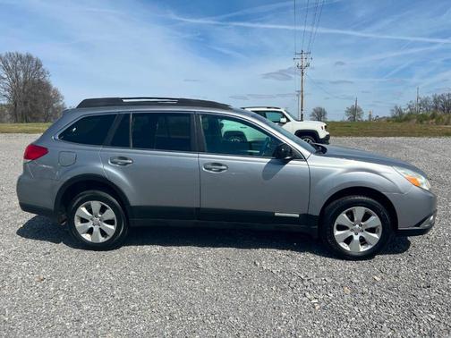 2011 Subaru Outback 2.5i Premium