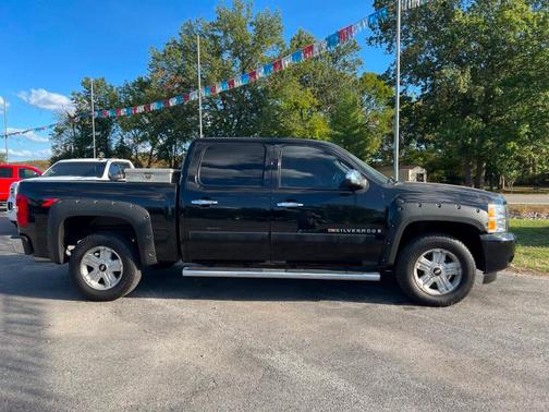 2007 Chevrolet Silverado 1500 LT1 Crew Cab