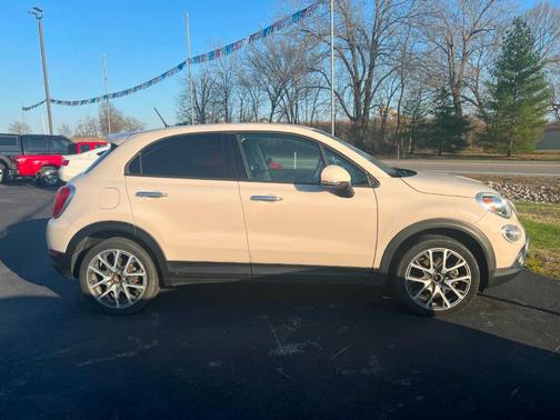 2016 FIAT 500X Trekking Plus