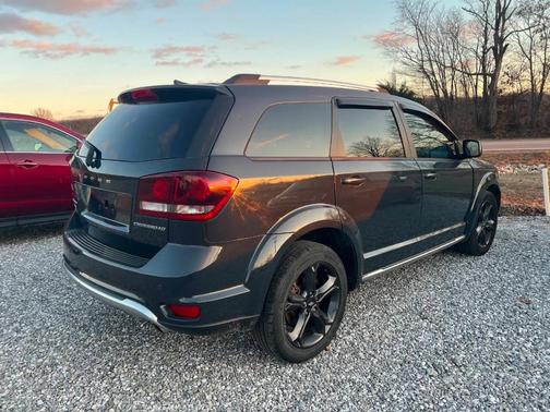 2018 Dodge Journey Crossroad