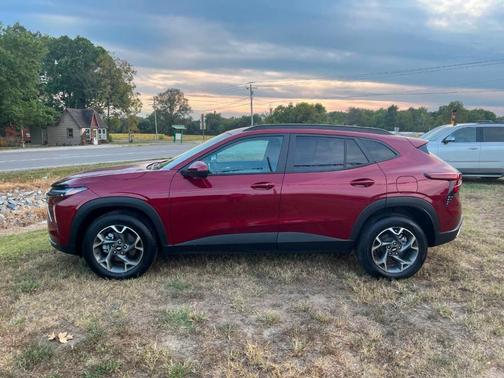2024 Chevrolet Trax LT