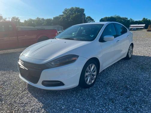 White 2014 Dodge Dart SE