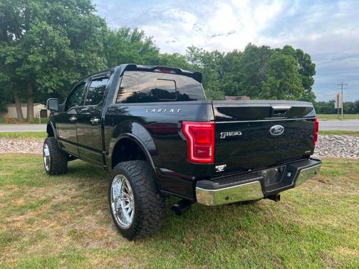 Black 2016 Ford F-150 Lariat