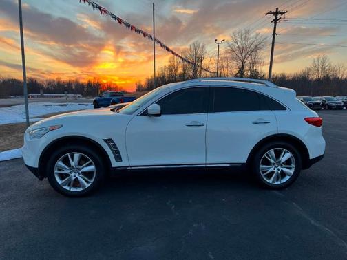 2012 INFINITI FX35 Base