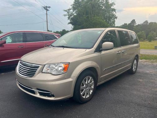 Tan 2016 Chrysler Town & Country Touring