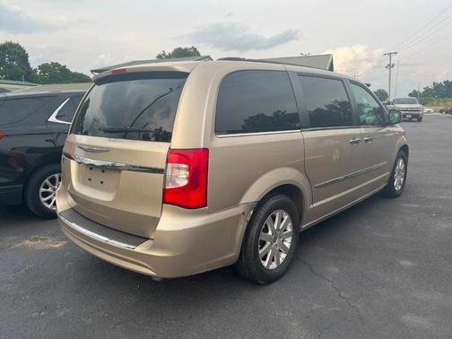 Tan 2016 Chrysler Town & Country Touring