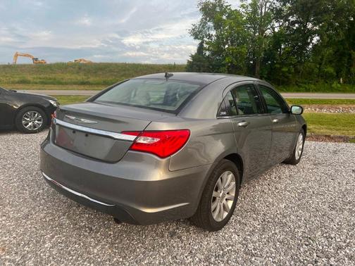 Gray 2013 Chrysler 200 Touring